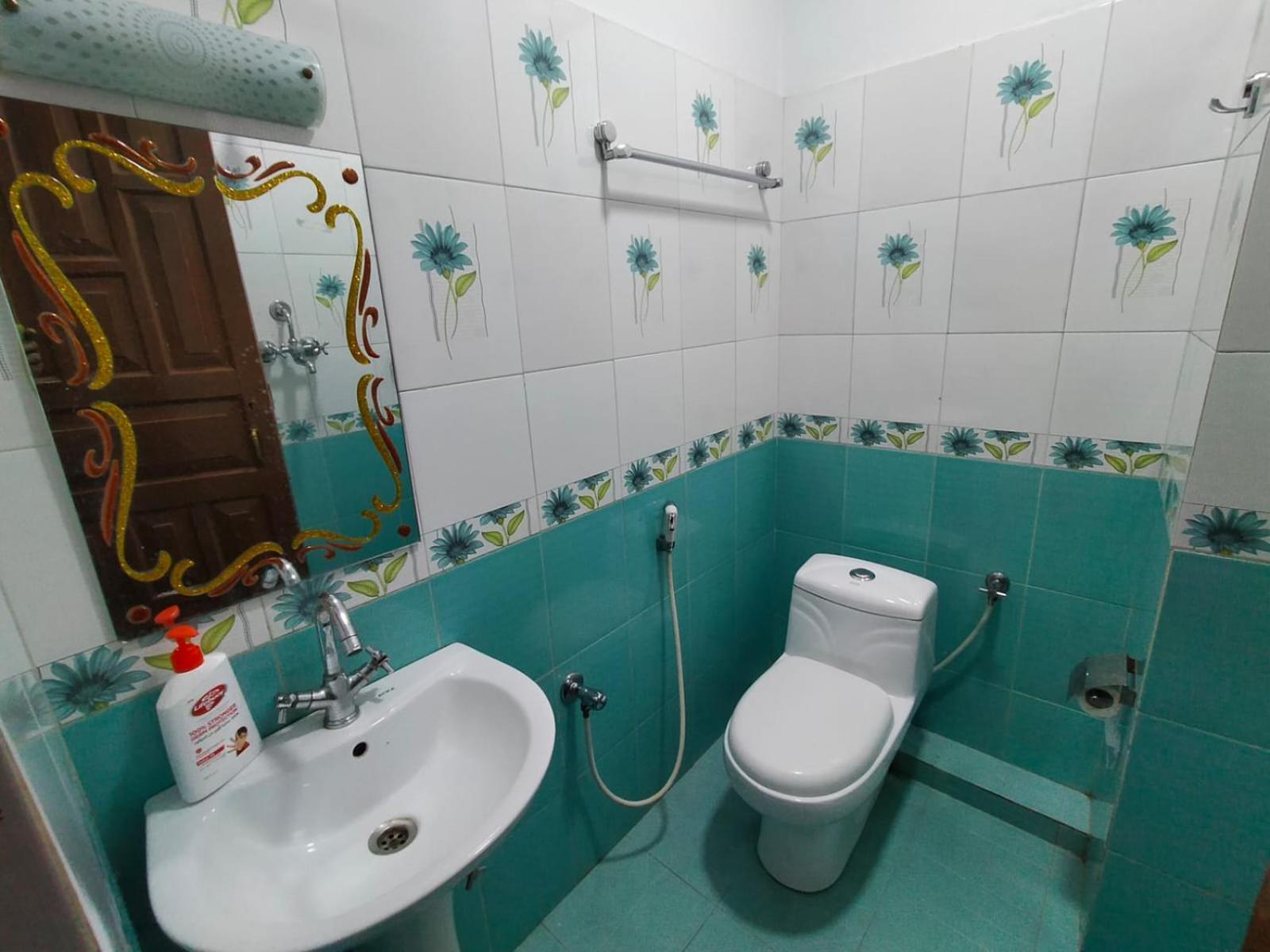 Hotel Pristine Katmandu Oda fotoğraf