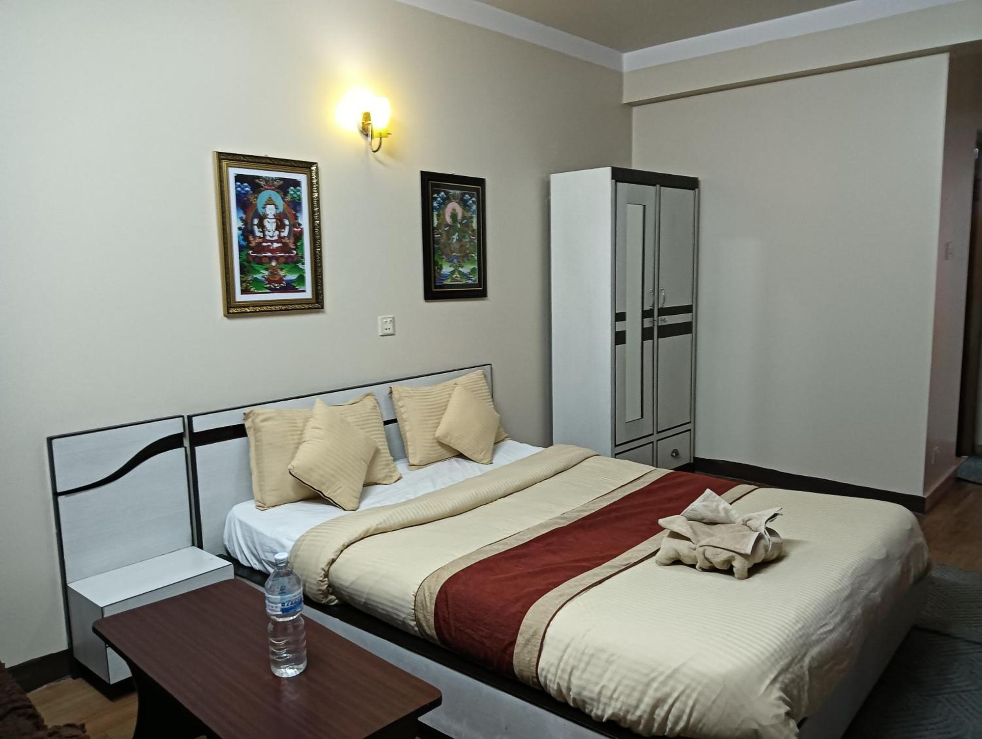 Hotel Pristine Katmandu Dış mekan fotoğraf